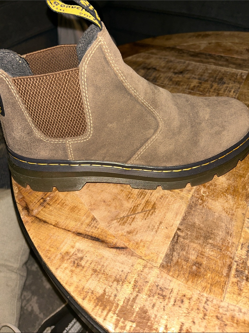 Dr. Martens Men’s Brown Suede Hardie 2 Boots with Yellow Stitching Sz 9 - Picture 3 of 7